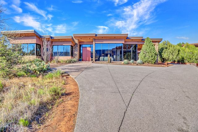 290 Cross Creek Circle, Sedona, AZ 86336