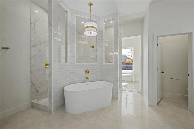 3072 Road Runner Court, Guthrie, OK 73044