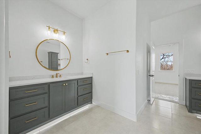 3072 Road Runner Court, Guthrie, OK 73044