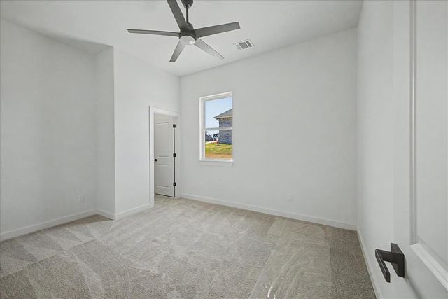 3072 Road Runner Court, Guthrie, OK 73044