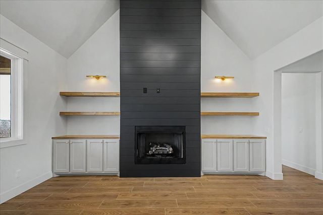 3072 Road Runner Court, Guthrie, OK 73044