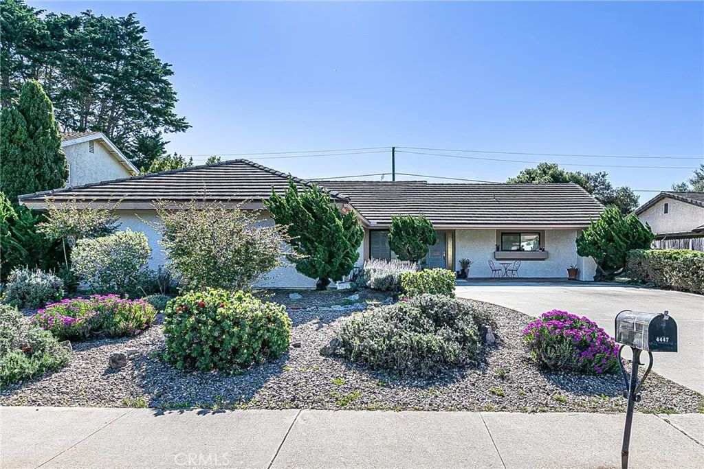 4447 Falcon, Lompoc, CA 93436