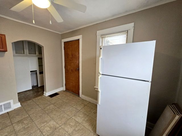 16018 Loomis Avenue, Harvey, IL 60426