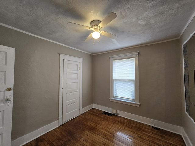 16018 Loomis Avenue, Harvey, IL 60426