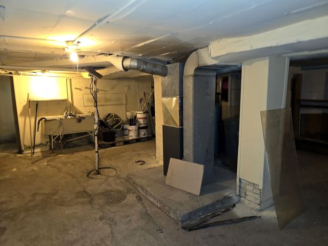 16018 Loomis Avenue, Harvey, IL 60426