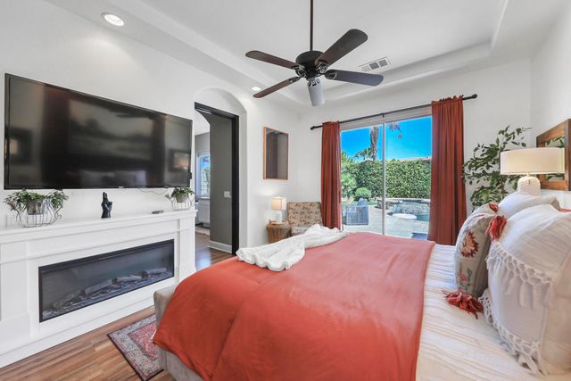 79818 Parkway Esplanade S, La Quinta, CA 92253