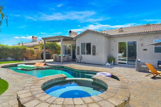79818 Parkway Esplanade S, La Quinta, CA 92253