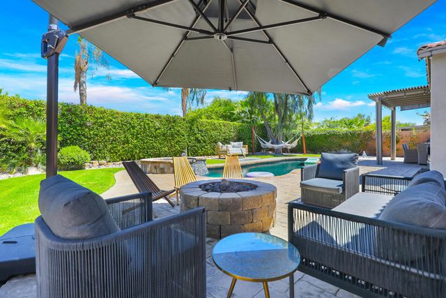 79818 Parkway Esplanade S, La Quinta, CA 92253
