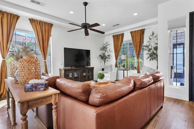 79818 Parkway Esplanade S, La Quinta, CA 92253