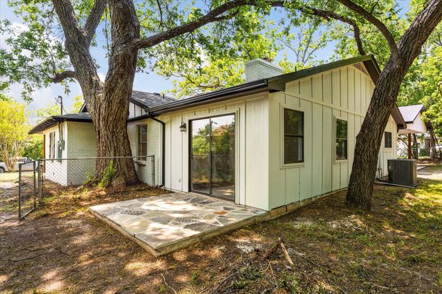 1509 Van Zandt Road, Glen Rose, TX 76043