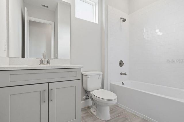 13705 IONA AVENUE, Palmetto, FL 34221