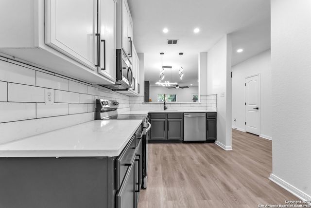 8030 Bluewater, San Antonio, TX 78254