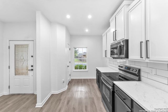 8030 Bluewater, San Antonio, TX 78254