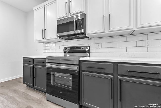 8030 Bluewater, San Antonio, TX 78254