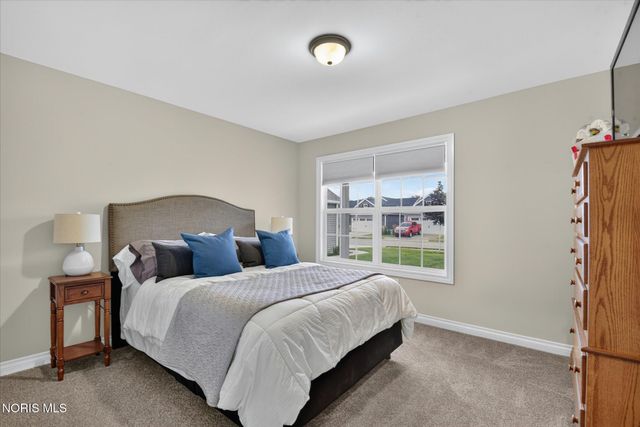 2056 Sunrise Crk Drive, Toledo, OH 43615