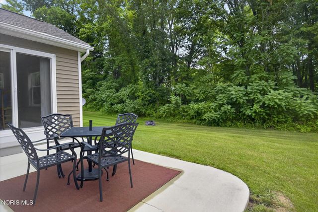2056 Sunrise Crk Drive, Toledo, OH 43615