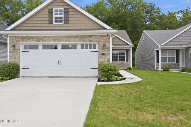 2056 Sunrise Crk Drive, Toledo, OH 43615