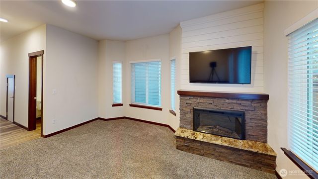 419 Penny Avenue, Granite Falls, WA 98252
