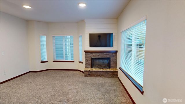 419 Penny Avenue, Granite Falls, WA 98252
