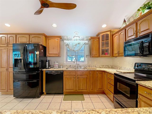 4703 CASSANDRA LANE, Lakeland, FL 33809