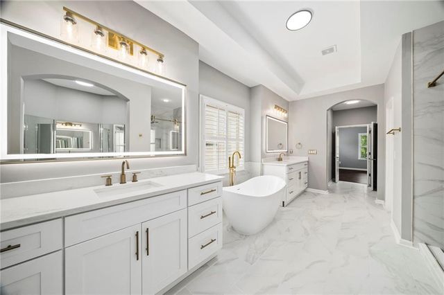 3560 Allee Elm Drive, Johns Creek, GA 30022