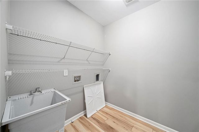 3560 Allee Elm Drive, Johns Creek, GA 30022