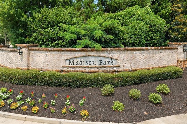 3560 Allee Elm Drive, Johns Creek, GA 30022