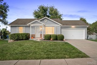 11 Mallard Pointe Drive, O'fallon, MO 63368