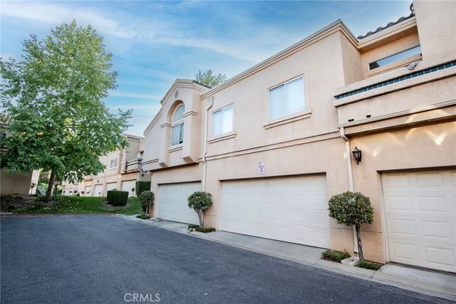 25124 Steinbeck B, Stevenson Ranch, CA 91381