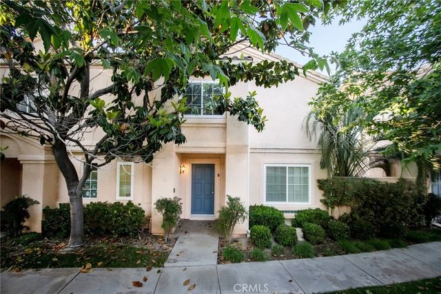 25124 Steinbeck B, Stevenson Ranch, CA 91381