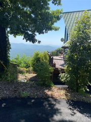 000 Williams Circle NW 320, Lake Lure, NC 28746