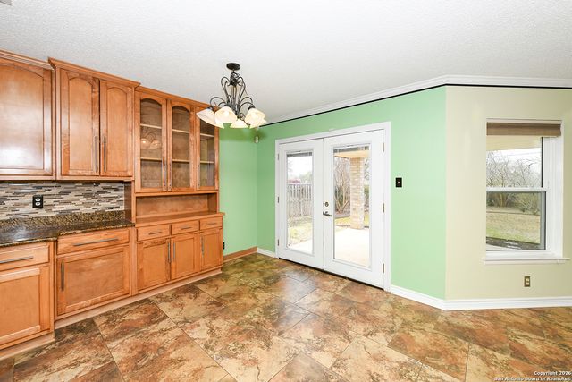 11085 Cedar, San Antonio, TX 78249