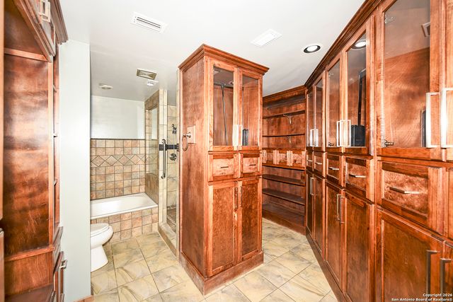 11085 Cedar, San Antonio, TX 78249