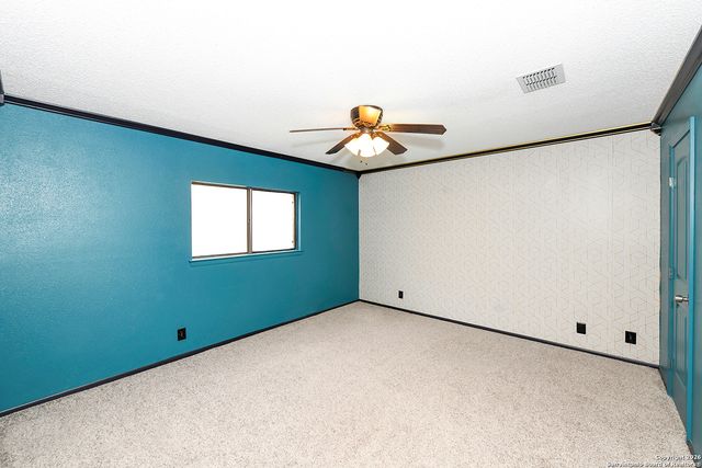 11085 Cedar, San Antonio, TX 78249