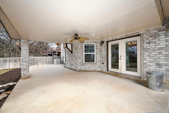 11085 Cedar, San Antonio, TX 78249