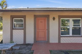 16881 Davis RD 911, Fort Myers, FL 33908
