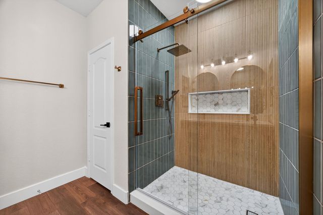 1820 Stinnett DR, Leander, TX 78641