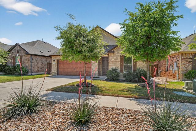 1820 Stinnett DR, Leander, TX 78641