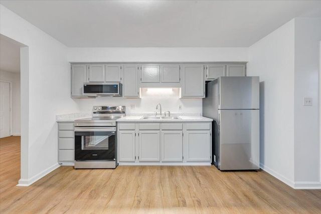 1208 Cleveland AVE, Roanoke, VA 24016