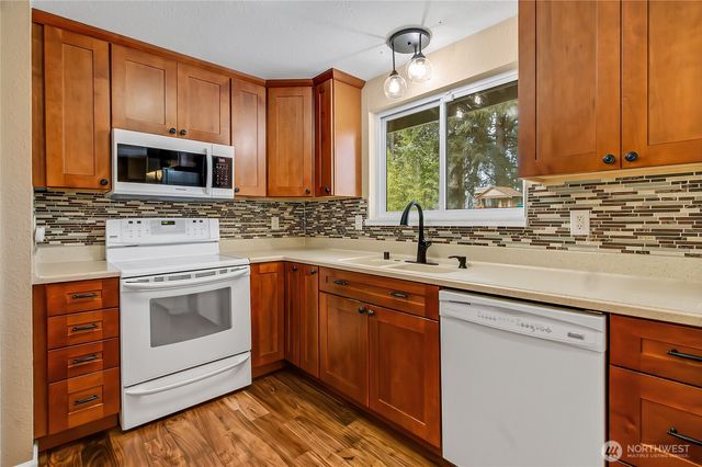 5205 204th Street Ct E, Spanaway, WA 98387