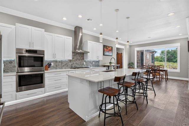 33715 E 111th Street S, Coweta, OK 74429