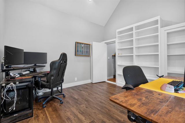 33715 E 111th Street S, Coweta, OK 74429