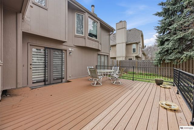 15656 Hamilton Street, Omaha, NE 68118