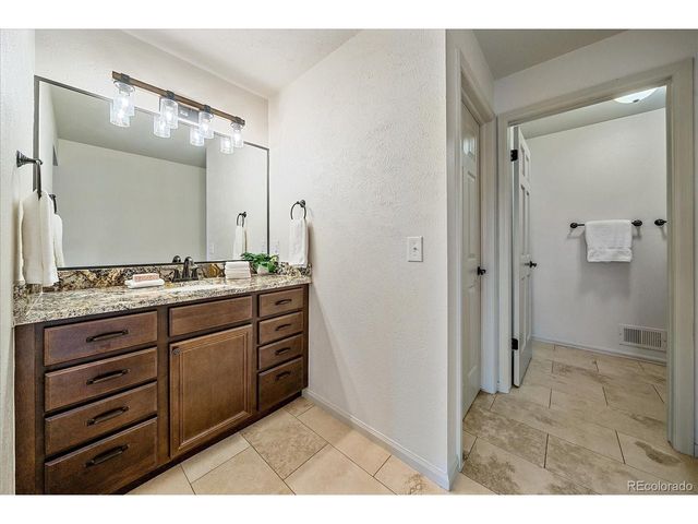 7139 Gladiola St, Arvada, CO 80004