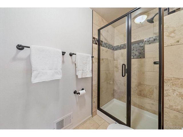 7139 Gladiola St, Arvada, CO 80004