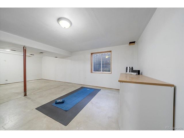 7139 Gladiola St, Arvada, CO 80004