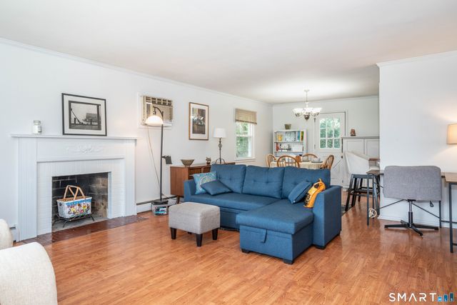 104 Hilldale Road, West Hartford, CT 06117