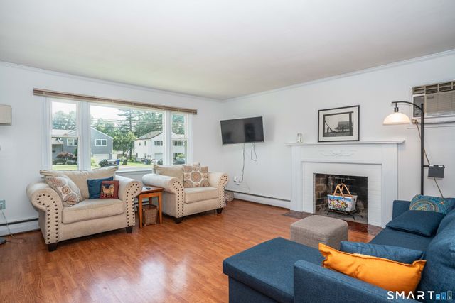 104 Hilldale Road, West Hartford, CT 06117