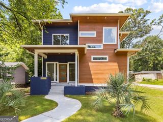 2879 Randall Street, East Point, GA 30344