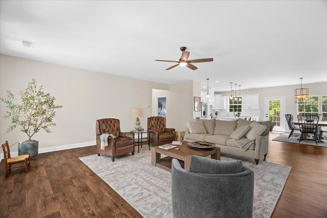 408 Cisco Way, Dalton, GA 30721